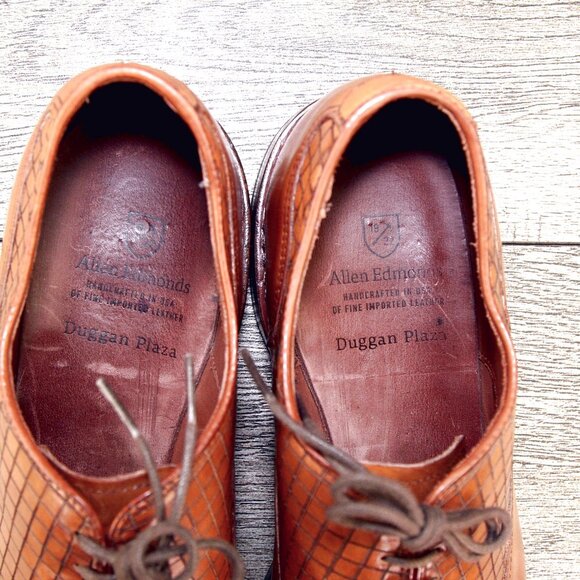 Allen Edmonds DUGGAN PLAZA Oxford 9 D Walnut * add $15 new Cedar Trees main image 5